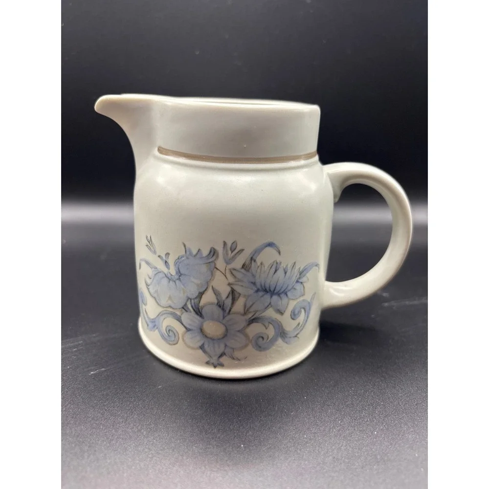 Royal Doulton Lambeth Stoneware Inspiration LS1016 Creamer Pitcher Blue Floral